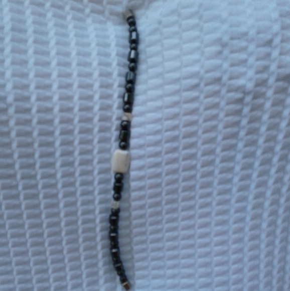 Hematite magnetic bracelet beige center stone. - Picture 7 of 7